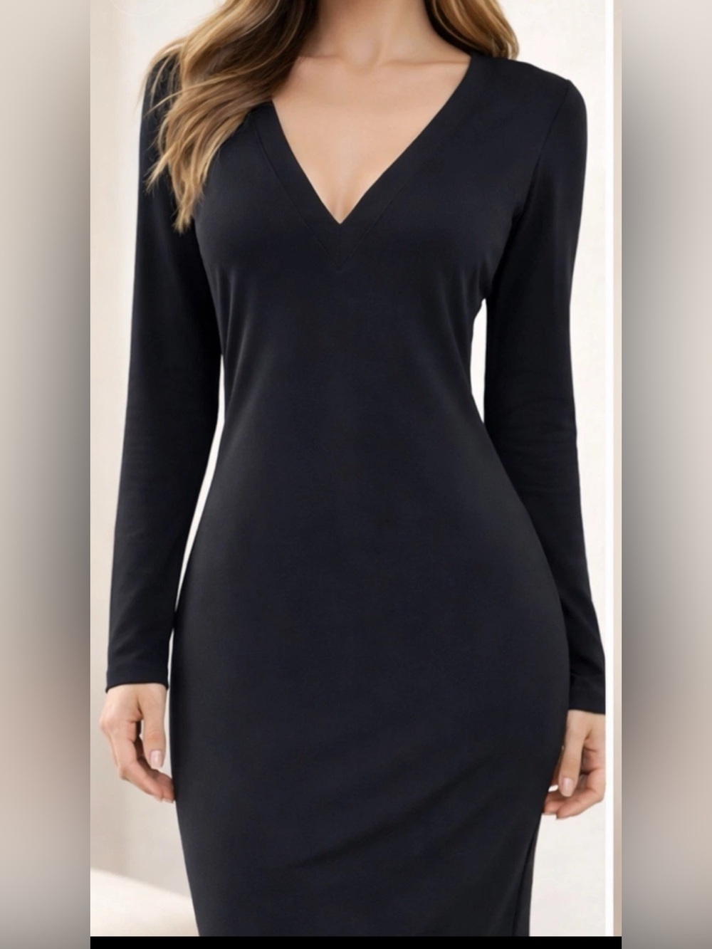 Norma Kamali Women’s Black V-Neck Long Sleeve Midi Dress Size L